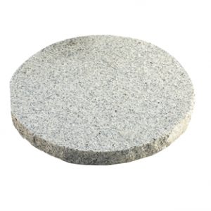 Granit trædesten Ø30 x 3 cm savet/jetbrændt lysgrå